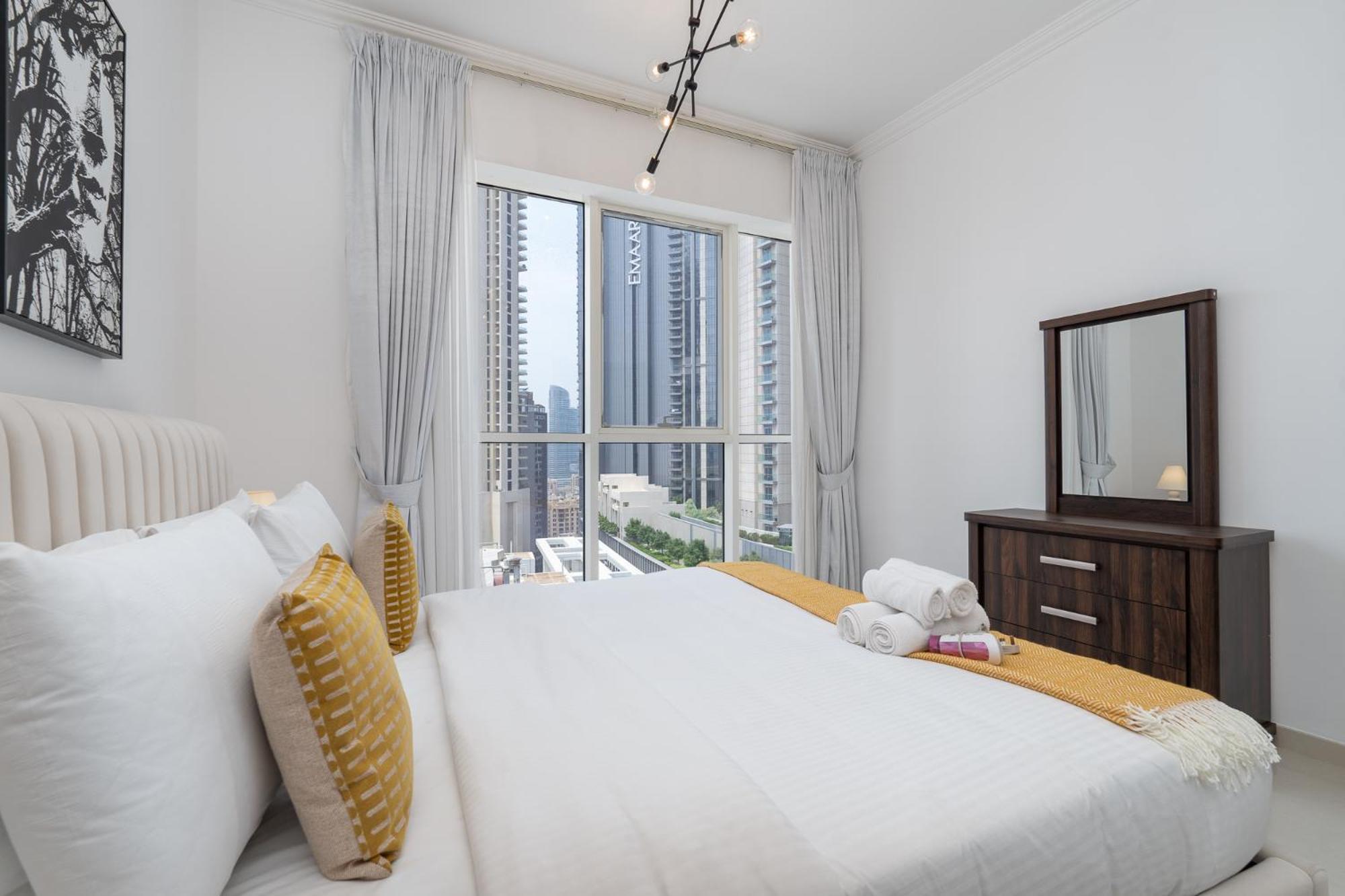 Heaven Crest Downtown - And 1 Bedroom 2 Minute Walk To Mall And Burj Khalifa Дубай