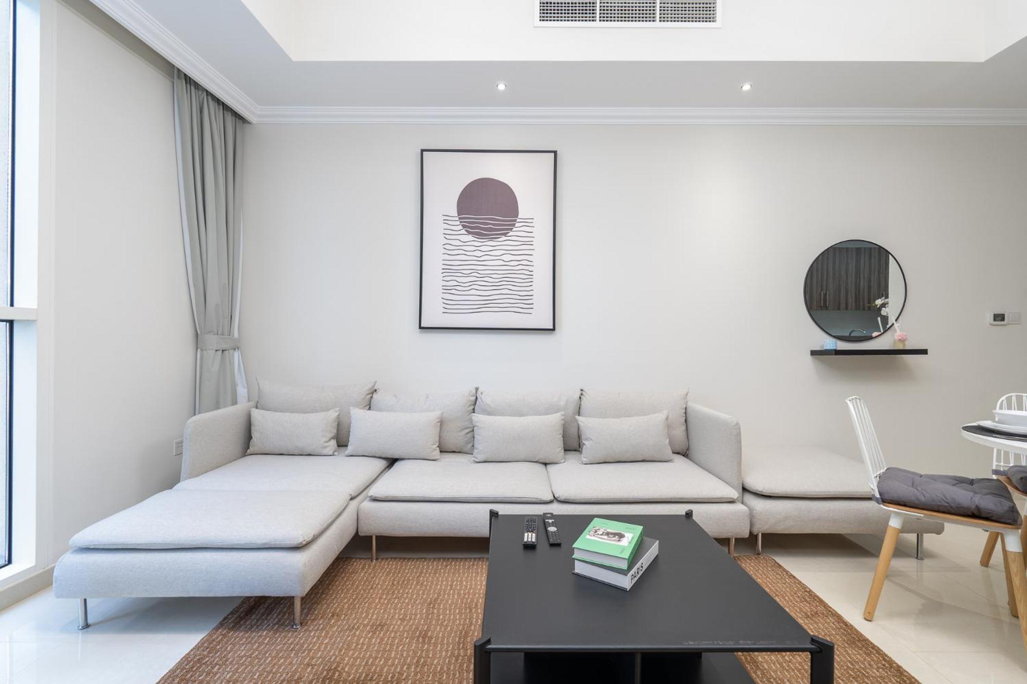 Апартаменти Heaven Crest Downtown - And 1 Bedroom 2 Minute Walk To Mall And Burj Khalifa Дубай