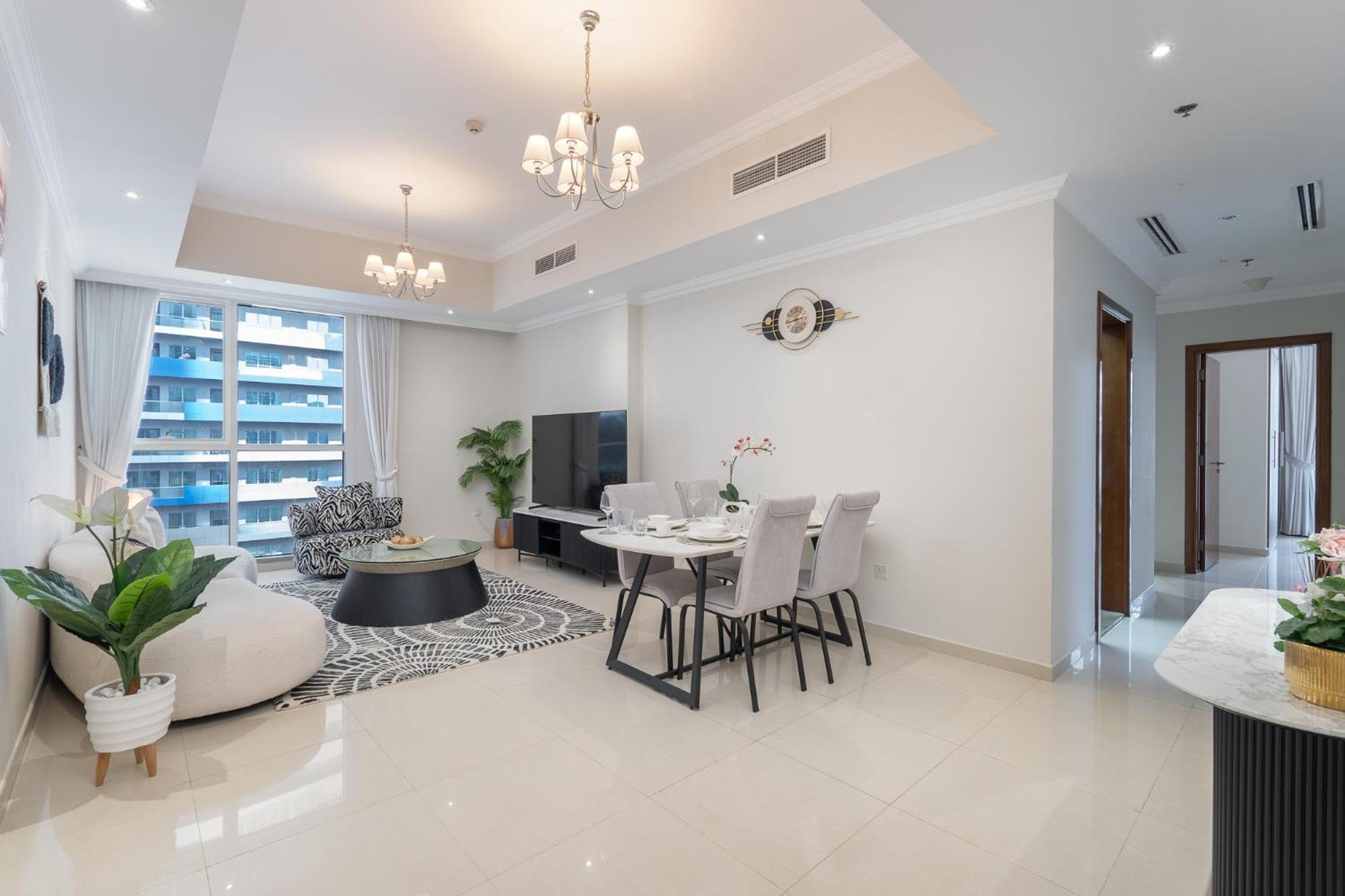 Апартаменти Heaven Crest Downtown - And 1 Bedroom 2 Minute Walk To Mall And Burj Khalifa *