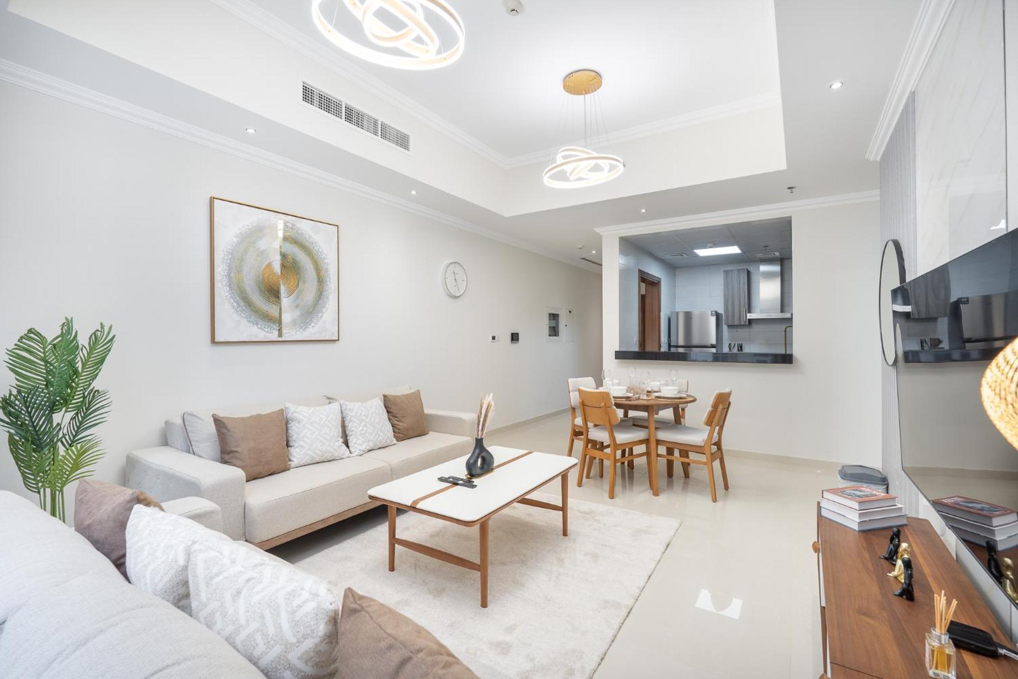Heaven Crest Downtown - And 1 Bedroom 2 Minute Walk To Mall And Burj Khalifa Апартаменти