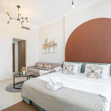 Heaven Crest Vacation Homes Downtown - Studio And 1 Bedroom Suites 2 Minute Walk To Dubai Mall And Burj Khalifa Екстер'єр фото