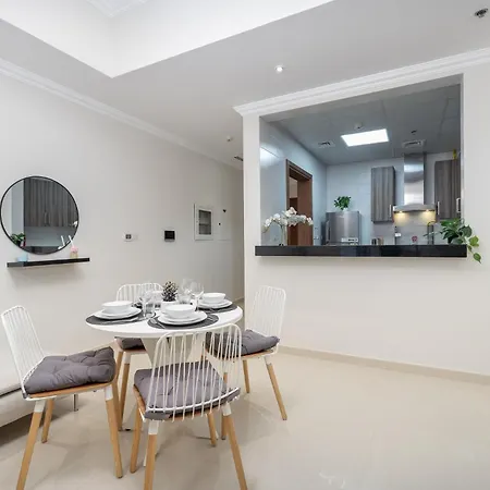 Heaven Crest Vacation Homes Downtown - Studio And 1 Bedroom Suites 2 Minute Walk To Dubai Mall And Burj Khalifa Екстер'єр фото