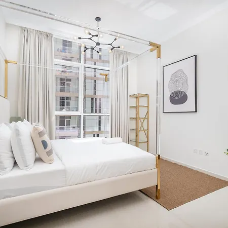 Heaven Crest Vacation Homes Downtown - Studio And 1 Bedroom Suites 2 Minute Walk To Dubai Mall And Burj Khalifa Екстер'єр фото