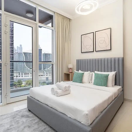 Heaven Crest Vacation Homes Downtown - Studio And 1 Bedroom Suites 2 Minute Walk To Dubai Mall And Burj Khalifa Екстер'єр фото
