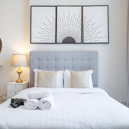 Heaven Crest Vacation Homes Downtown - Studio And 1 Bedroom Suites 2 Minute Walk To Dubai Mall And Burj Khalifa Екстер'єр фото