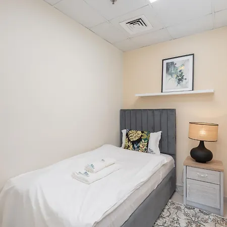 Heaven Crest Vacation Homes Downtown - Studio And 1 Bedroom Suites 2 Minute Walk To Dubai Mall And Burj Khalifa Екстер'єр фото