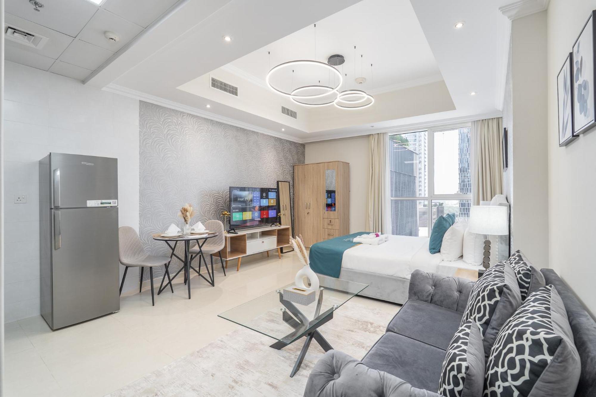 Heaven Crest Homes: Downtown Near Mall & Burj Khalifa अपार्टमेंट