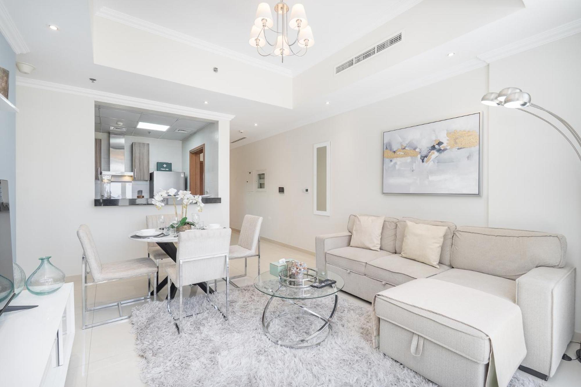 Heaven Crest Homes: Downtown Near Mall & Burj Khalifa अपार्टमेंट *